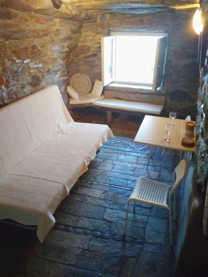 Gaia Vacation Home Agia Mavra Extérieur photo