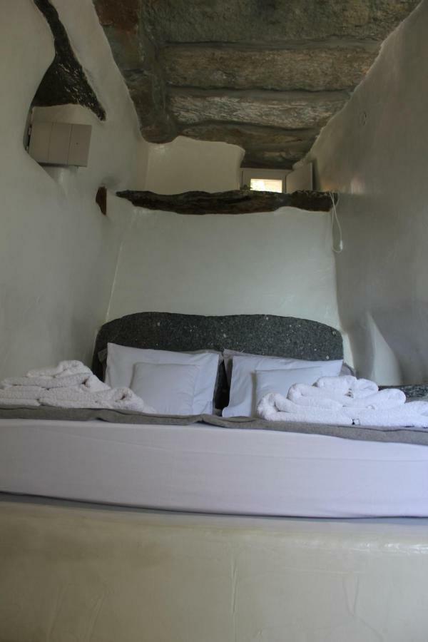 Gaia Vacation Home Agia Mavra Extérieur photo